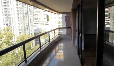 Apartamento à venda com 4 suítes em Vila Suzana, São Paulo, SP