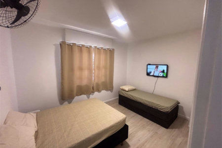Casa com 3 dormitórios, 249 m² - venda por R$ 1.480.000,00 ou aluguel por R$ 7.600,00 - Marapé - Santos/SP