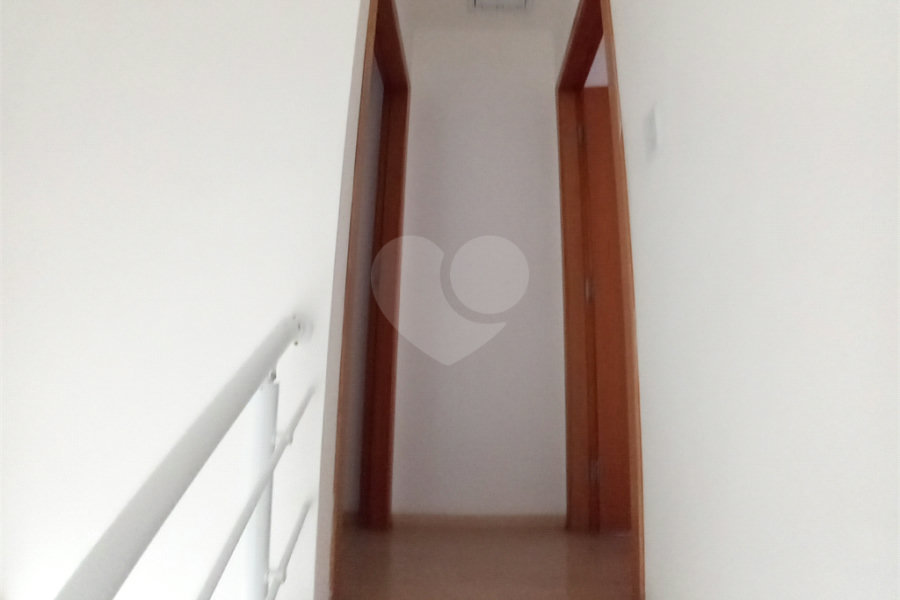 Casa à venda com 2 suítes no condomínio Residencial Vista Vila Guilherme, São Paulo - SP