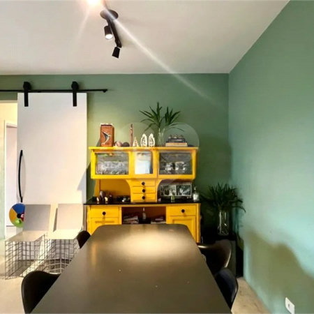 Apartamento à venda com 3 quartos, sendo 1 suíte, em Vila Madalena, São Paulo, SP