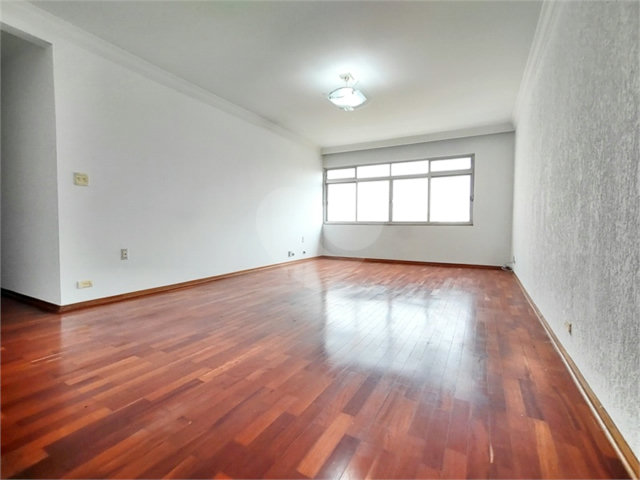 Apartamento à venda com 3 quartos, sendo 1 suíte,  em Santana, São Paulo, SP