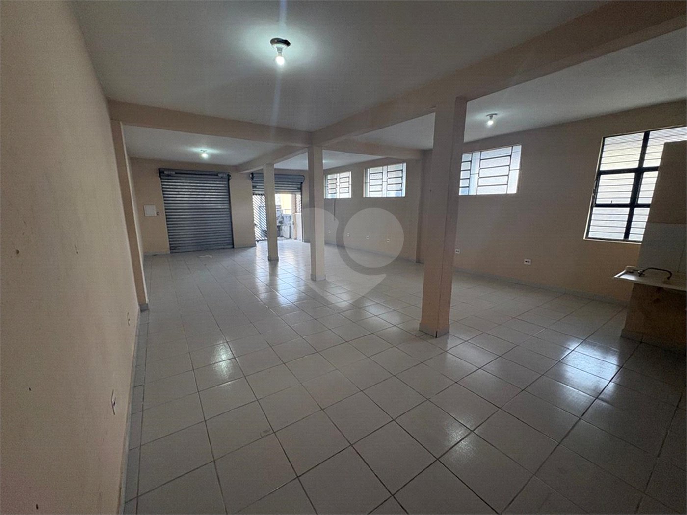Salão para alugar em Retiro São João, Sorocaba, SP
