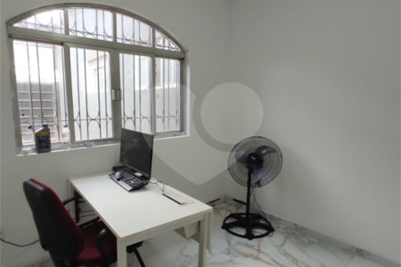 Prédio à venda em Chora Menino, São Paulo, SP