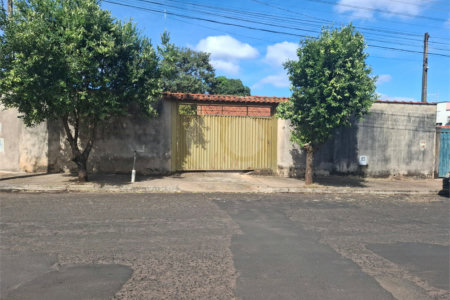 Chácara à venda com 2 quartos em Jardim Victório Antônio de Santi II, Araraquara, SP
