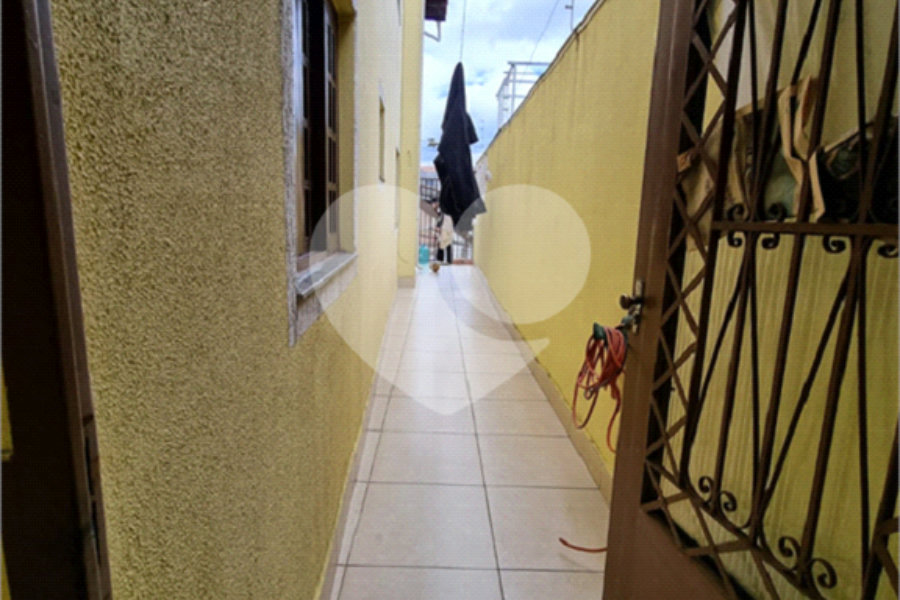 Sobrado à venda com 4 quartos, sendo 2 suítes, em Vila Mazzei, São Paulo, SP