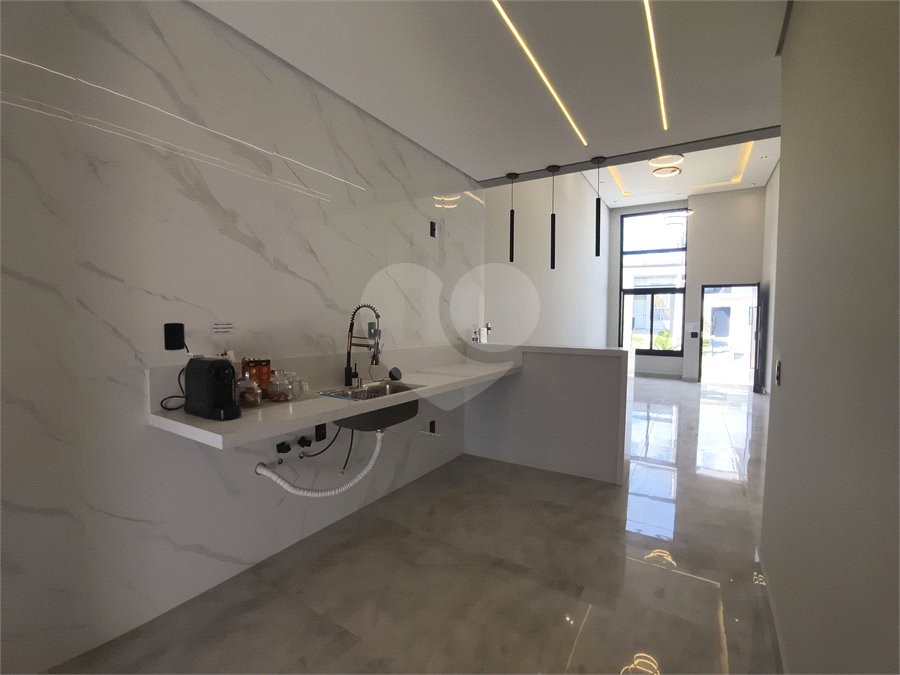 Casa à venda com 3 quartos, sendo 1 suíte,  no condomínio Horto Florestal Villagio, Sorocaba - SP