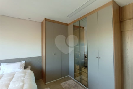 Casa à venda com 3 quartos, sendo 1 suíte, no condomínio Lago dos Ipês, Itapetininga - SP