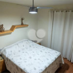 Casa à venda com 3 quartos, sendo 1 suíte, no condomínio Mariana, São Paulo - SP