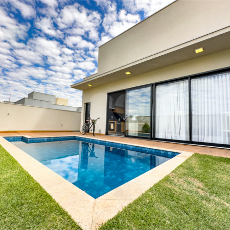 Casa à venda com 3 suítes no condomínio Saint Paul, Itu - SP