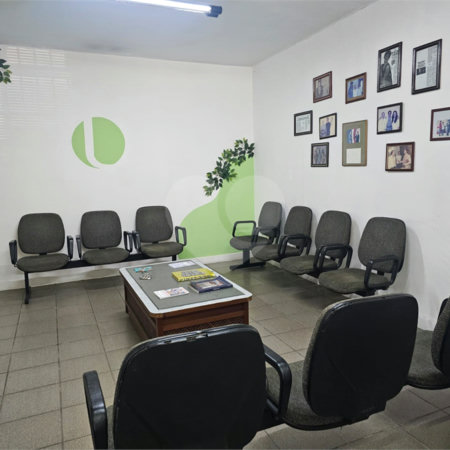 Casa à venda com 8 quartos, sendo 1 suíte, em Vila Mariana, São Paulo, SP
