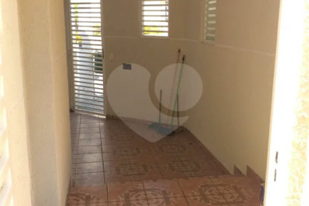 Sobrado à venda com 3 quartos, sendo 1 suíte, em Vila Mazzei, São Paulo, SP