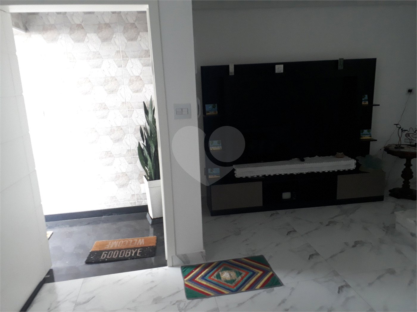 Sobrado à venda com 4 quartos, sendo 1 suíte, em Tremembé, São Paulo, SP