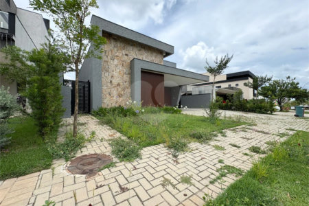 Casa à venda com 3 suítes no condomínio Alphaville Nova Esplanada 3, Votorantim - SP