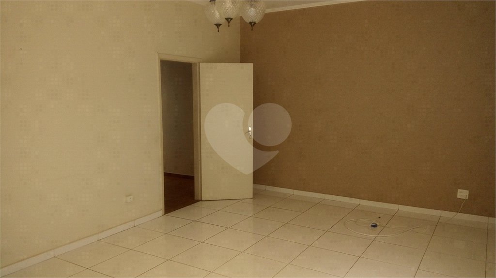 Casa à venda com 4 quartos, sendo 1 suíte, em Parque Boa Esperança, Indaiatuba, SP