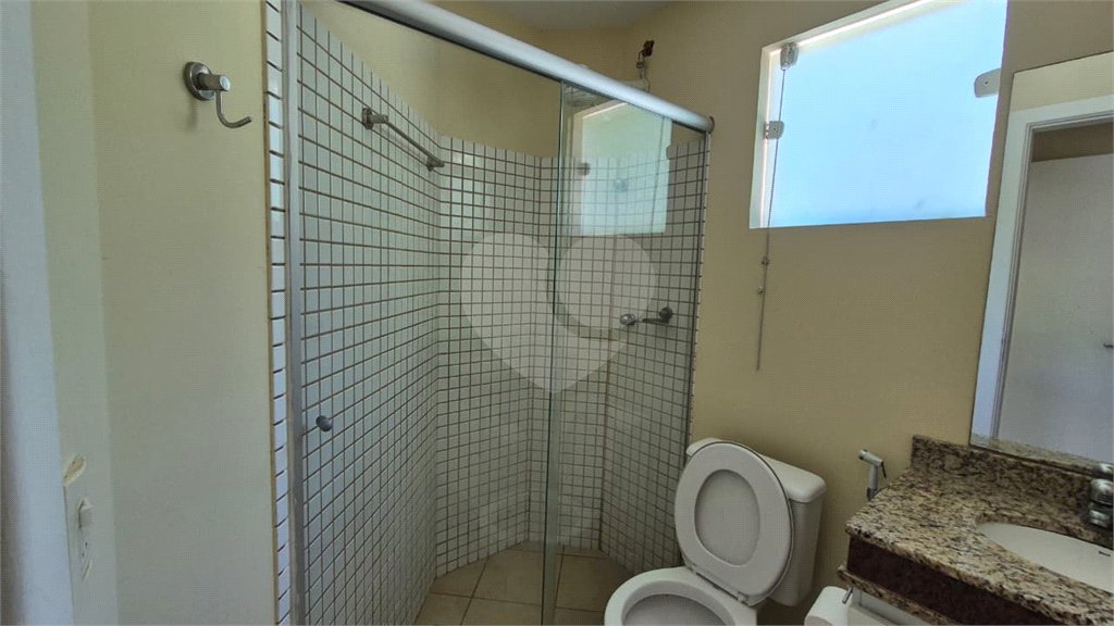 Casa à venda com 6 quartos, sendo 4 suítes, em Ferradura, Armação dos Búzios, RJ