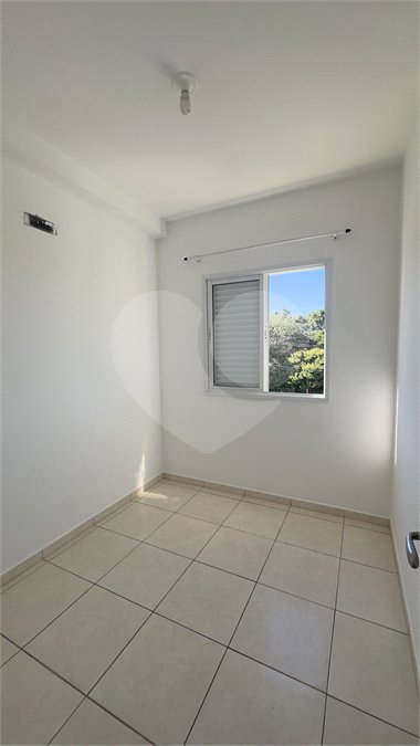 Apartamento para alugar com 3 quartos, sendo 1 suíte, em Jardim Sevilha, Indaiatuba, SP