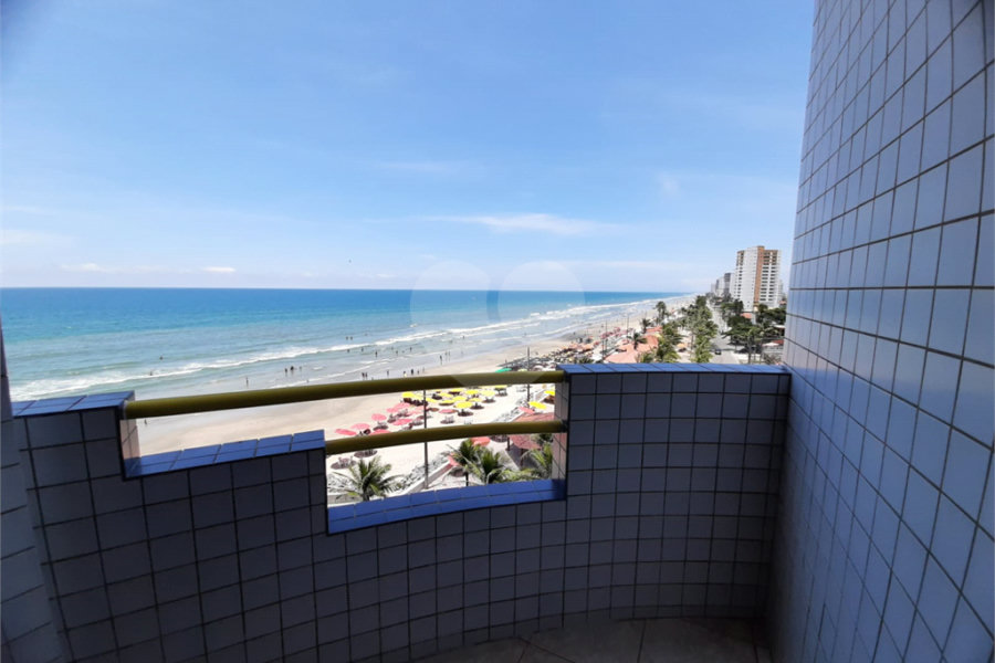 Apartamento à venda com 2 quartos, sendo 1 suíte, em Vera Cruz, Mongaguá, SP