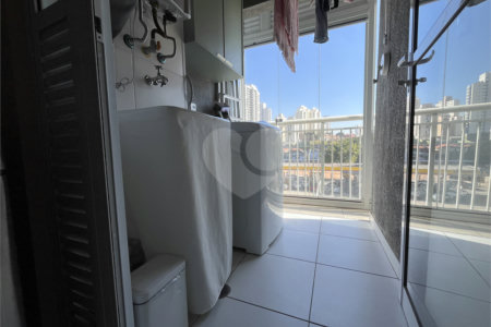 Apartamento à venda com 1 suíte em Vila Dom Pedro I, São Paulo, SP
