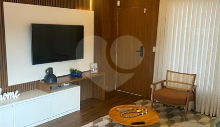 Sobrado à venda com 3 quartos, sendo 1 suíte, em Vila Irmãos Arnoni, São Paulo, SP