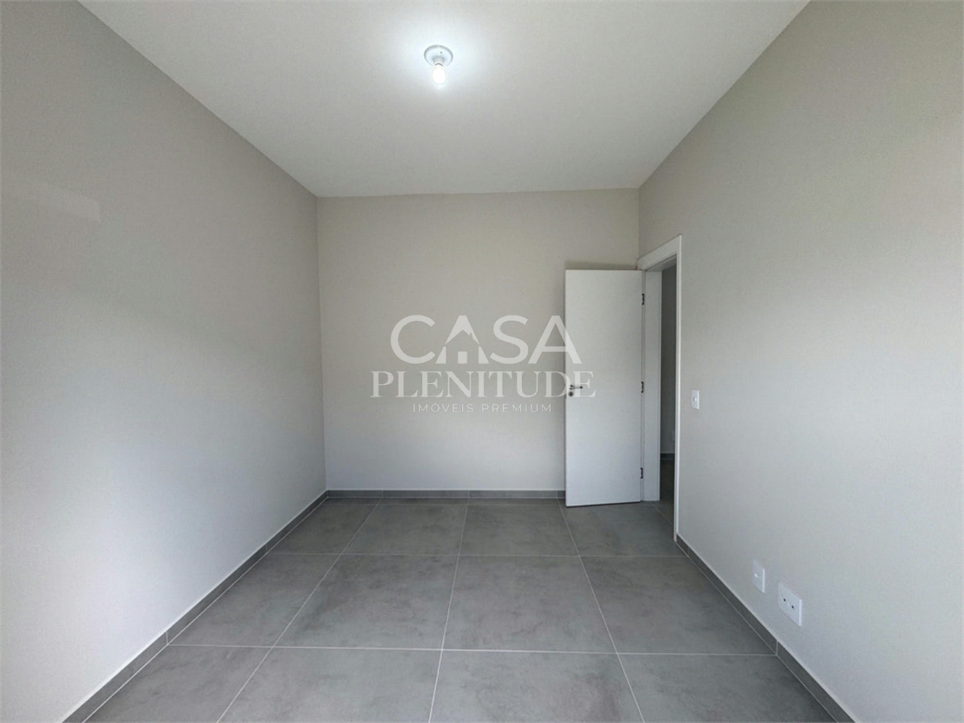 Terreno em condomínio à venda com 3 quartos, sendo 1 suíte, em Jardim Novo Horizonte, Sorocaba, SP