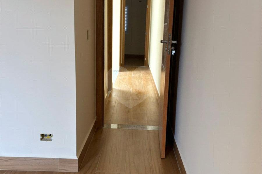 Sobrado à venda com 3 quartos, sendo 1 suíte, em Vila Nova Cachoeirinha, São Paulo, SP