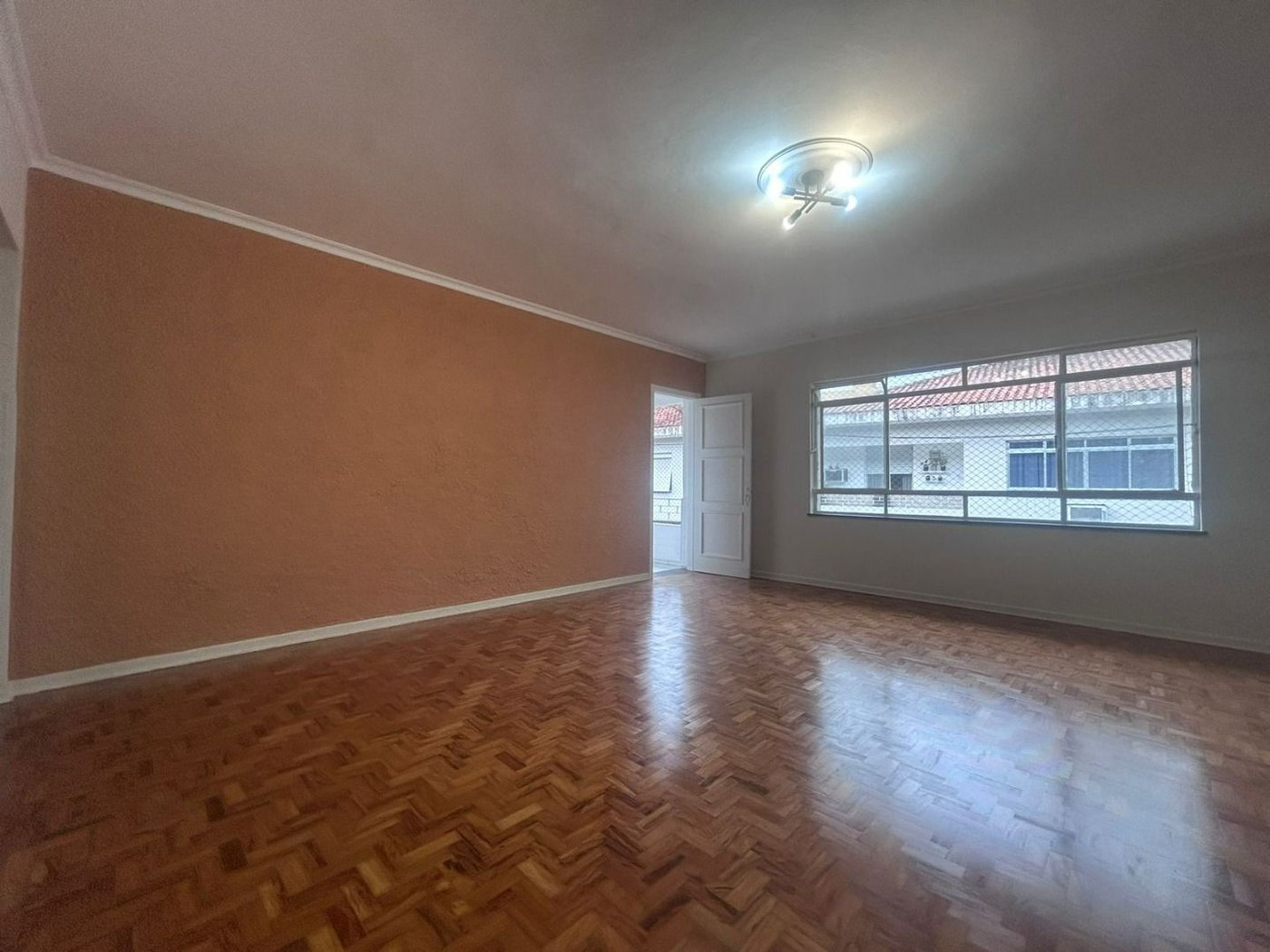 Casa com 2 dormitórios para alugar, 120 m² por R$ 5.000,00/mês - Encruzilhada - Santos/SP