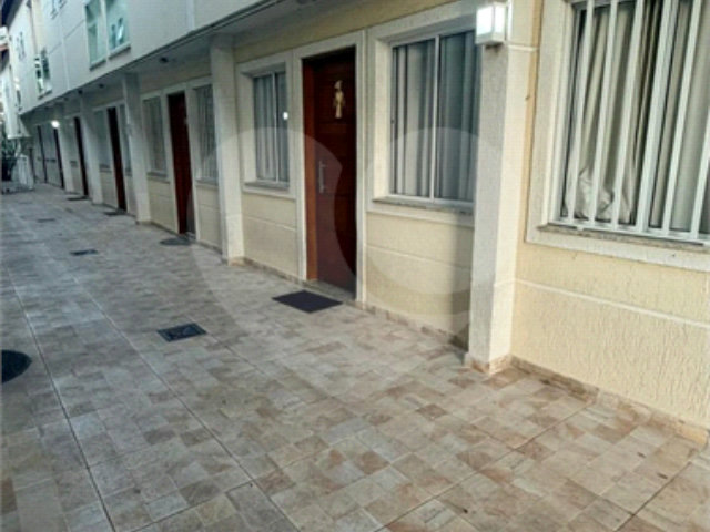 Casa à venda com 2 suítes no condomínio Residencial Real North Pedro, São Paulo - SP