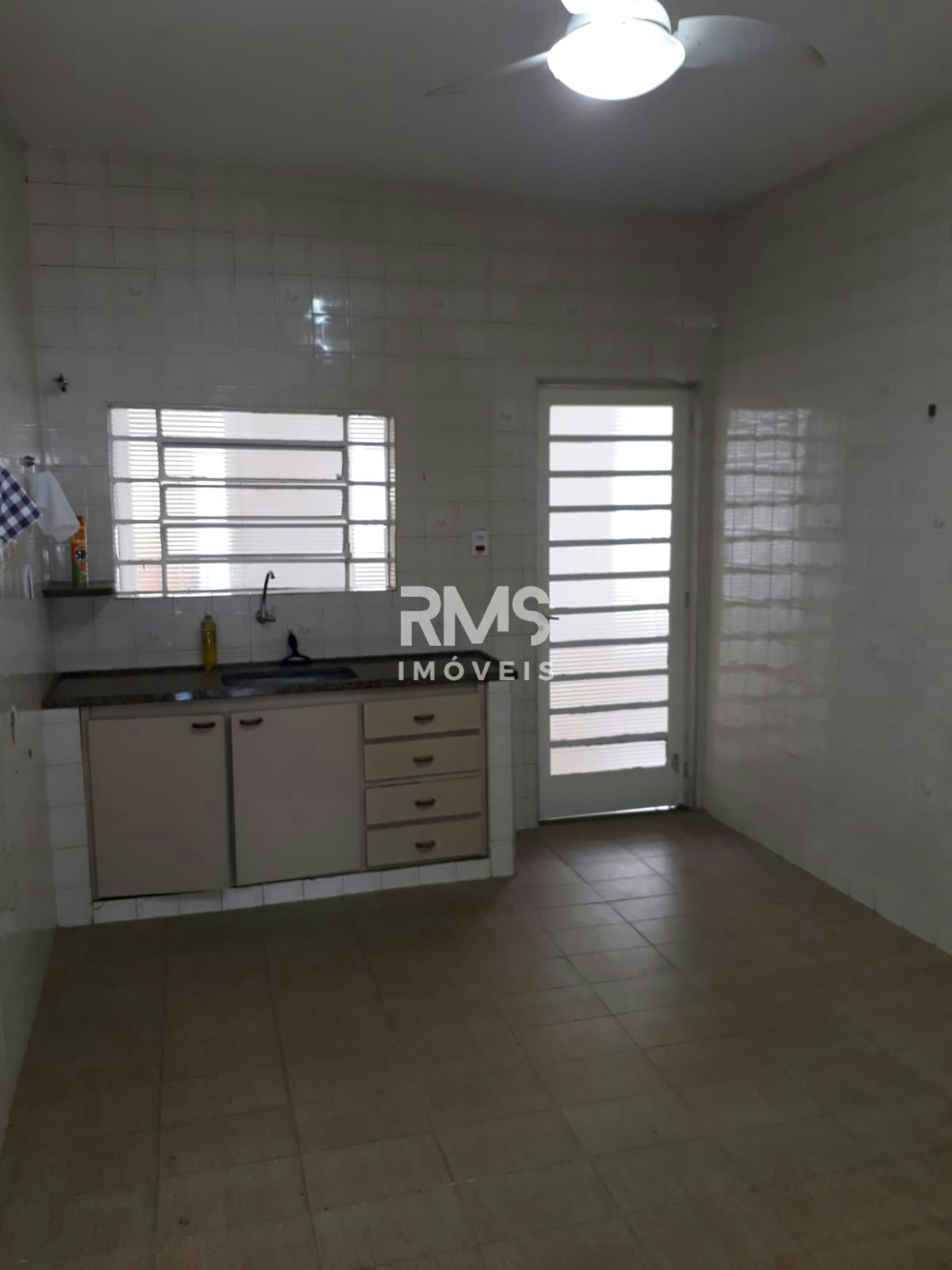 Casa à venda com 2 quartos no Centro, Itu, SP