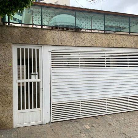 Sobrado à venda com 4 quartos, sendo 1 suíte,  em Chácara Santo Antônio (zona Leste), São Paulo, SP