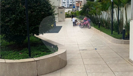 Apartamento à venda com 3 quartos, sendo 2 suítes,  em Vila Dom Pedro II, São Paulo, SP