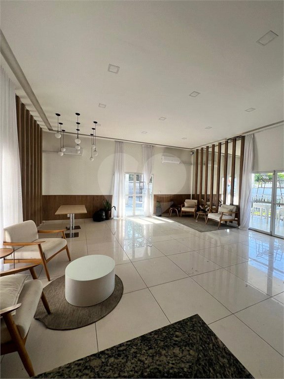 Apartamento à venda com 2 quartos em Guaratiba, Rio de Janeiro, RJ