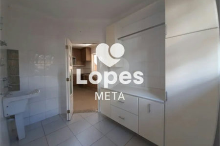Casa à venda com 4 suítes no condomínio Altos da Serra Ii, São José dos Campos - SP