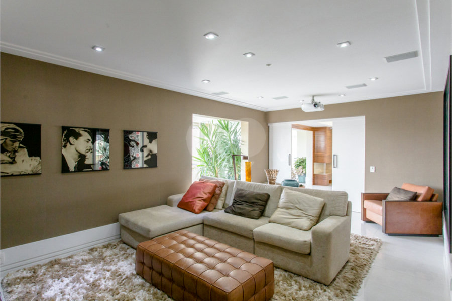 Apartamento à venda com 4 suítes em Morumbi, São Paulo, SP