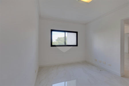 Apartamento à venda com 4 suítes em Jardim Marajoara, São Paulo, SP
