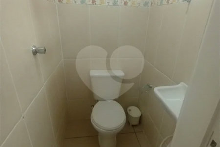 Sobrado à venda com 3 quartos, sendo 1 suíte, em Vila Gustavo, São Paulo, SP