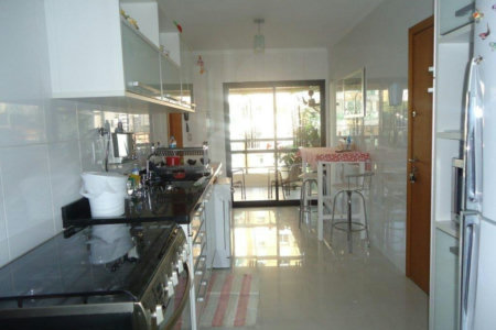 Apartamento à venda ou para alugar com 4 quartos, sendo 3 suítes, em Santana, São Paulo, SP