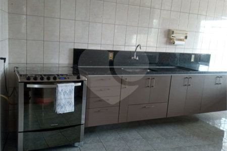Sobrado à venda com 5 quartos em Jardim Itapuã, Sorocaba, SP