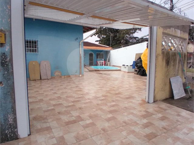 Casa Térrea à venda com 3 suítes em Loty, Itanhaém, SP