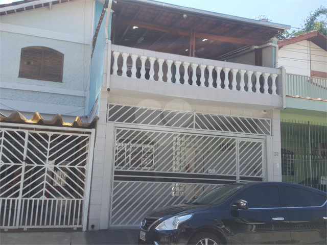 Sobrado à venda com 2 quartos em Tremembé, São Paulo, SP