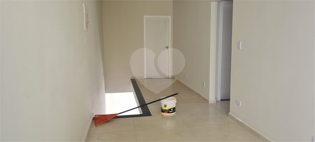 Casa à venda com 3 quartos, sendo 1 suíte, no condomínio Estancia da Serra / Residencial Nova Mairipora, Mairiporã - SP