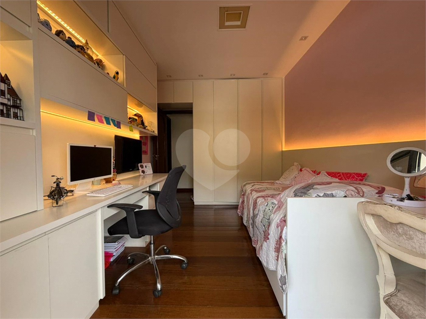 Apartamento à venda com 3 quartos, sendo 2 suítes, em Tijuca, Rio de Janeiro, RJ