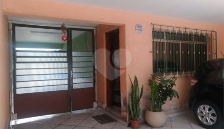 Sobrado à venda com 3 quartos, sendo 1 suíte,  em Tremembé, São Paulo, SP
