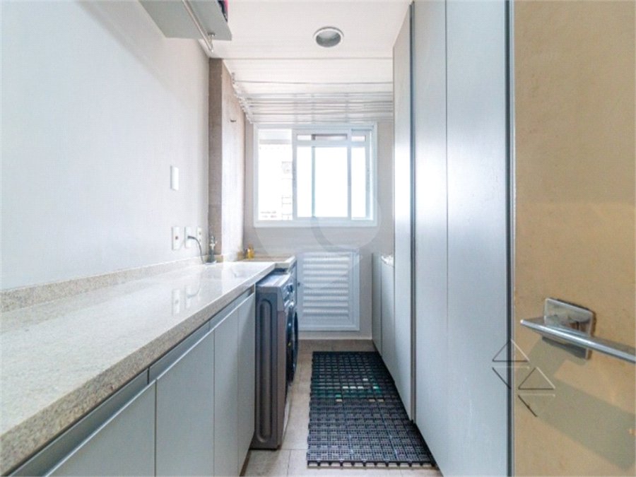 Apartamento à venda com 3 quartos, sendo 2 suítes,  em Perdizes, São Paulo, SP