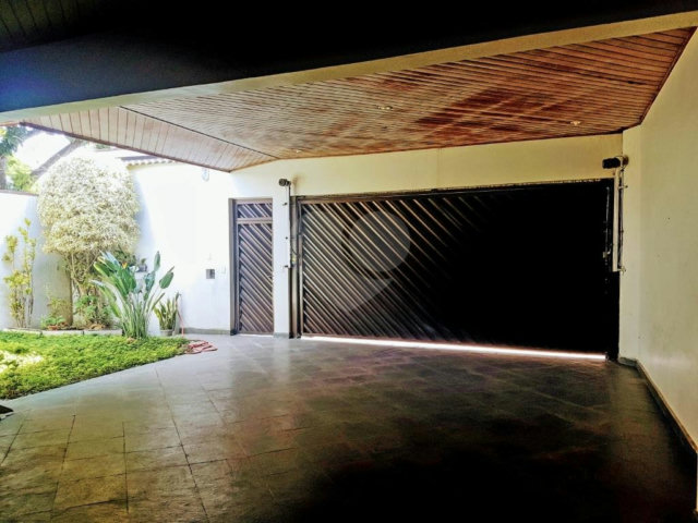 Casa Térrea à venda com 3 quartos, sendo 1 suíte,  em Brooklin Velho, São Paulo, SP