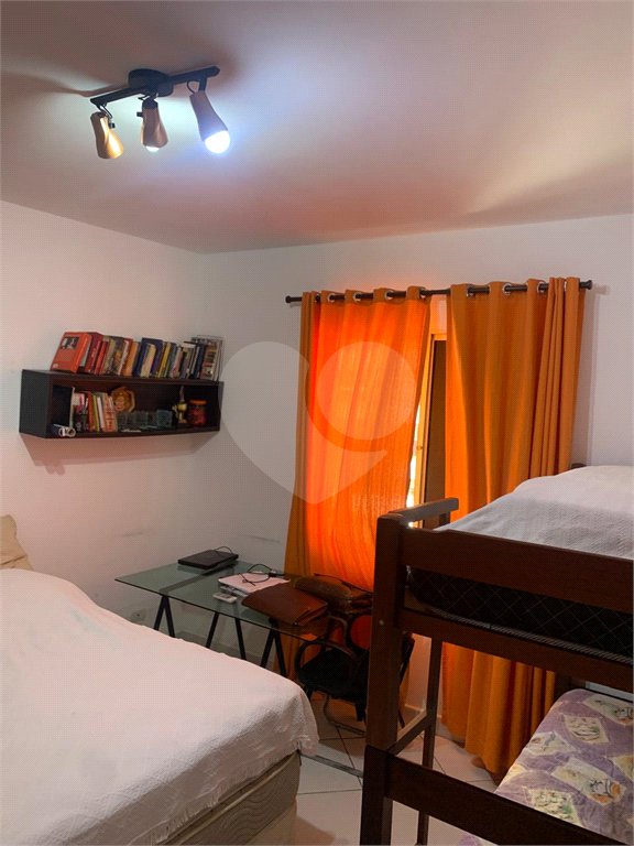 Apartamento à venda com 2 quartos, sendo 1 suíte,  em Canto do Forte, Praia Grande, SP