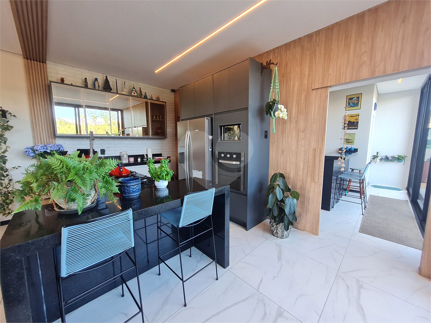 Casa à venda com 3 quartos, sendo 2 suítes, no condomínio Horizontes de Sorocaba, Sorocaba - SP