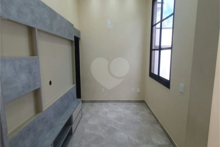 Casa à venda com 3 quartos, sendo 1 suíte, no condomínio Vila Paraty, Indaiatuba - SP