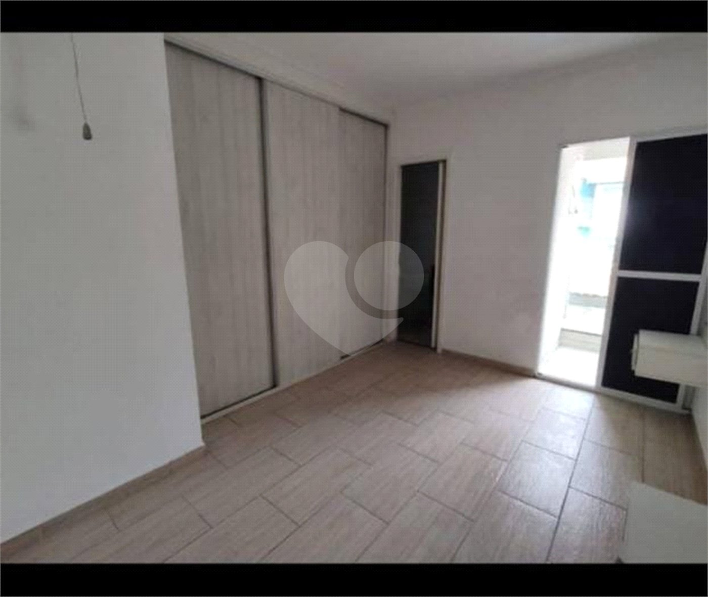 Casa à venda com 3 quartos, sendo 1 suíte, em Itaquera, São Paulo, SP