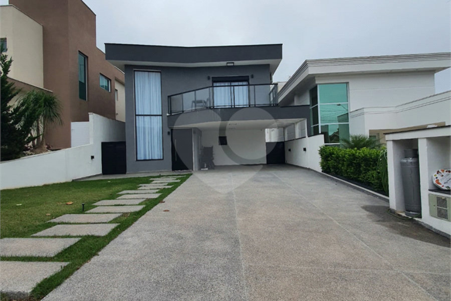 Casa à venda com 6 quartos, sendo 4 suítes, em Chácara do Remanso, Vargem Grande Paulista, SP