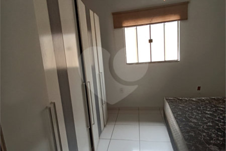 Casa à venda com 3 quartos, sendo 1 suíte, em Residencial Ponta Porã II, Ponta Porã, MS